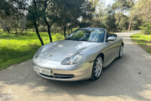 Porsche 911 Type 996 Carrera Cabriolet - 2001