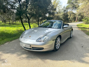 Porsche 911 Type 996 Carrera Cabriolet - 2001