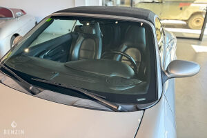 Porsche 911 Type 996 Carrera Cabriolet - 2001