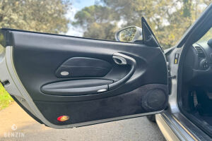 Porsche 911 Type 996 Carrera Cabriolet - 2001