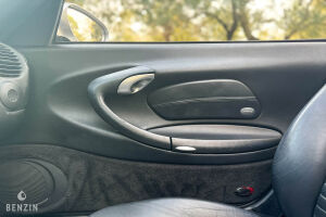 Porsche 911 Type 996 Carrera Cabriolet - 2001