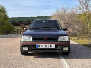 Peugeot 205 GTI 1.9 122 - 1989