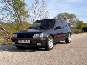 Peugeot 205 GTI 1.9 122 - 1989