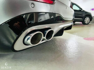 Mercedes-Benz C43 AMG - 2023