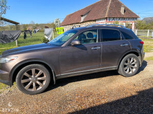 Infiniti FX35 - 2004