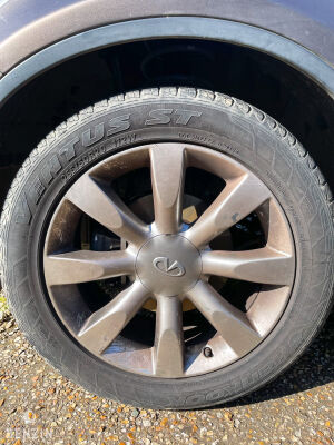 Infiniti FX35 - 2004