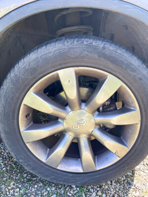 Infiniti FX35 - 2004