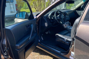 Infiniti FX35 - 2004