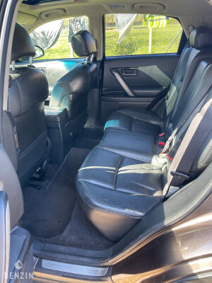 Infiniti FX35 - 2004