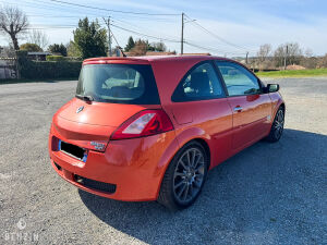 Renault Mégane 2 RS - 2005