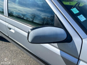 Peugeot 605 SV 3.0 - 1997