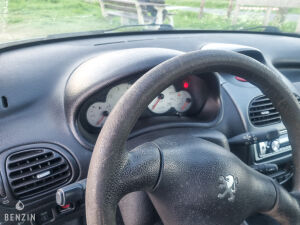 Peugeot 206 GT n°2951 - 1999