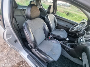 Peugeot 206 GT n°2951 - 1999