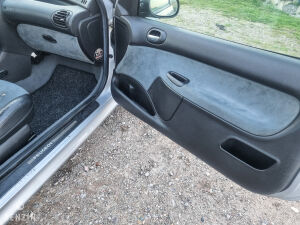 Peugeot 206 GT n°2951 - 1999