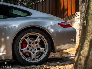 Porsche 911 type 997 Carrera S - 2005