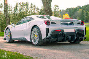 Ferrari 488 GTB kit Pista - 2016