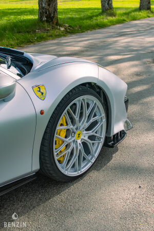 Ferrari 488 GTB kit Pista - 2016