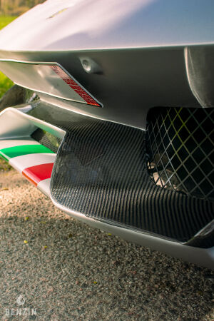 Ferrari 488 GTB kit Pista - 2016