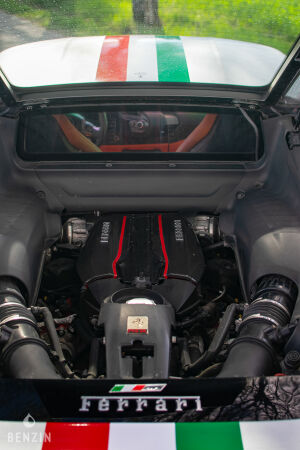 Ferrari 488 GTB kit Pista - 2016