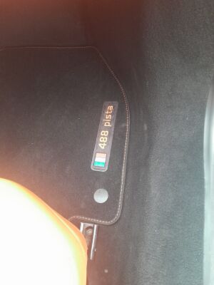 Ferrari 488 GTB kit Pista - 2016