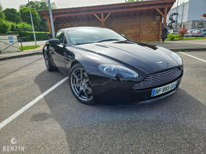Aston Martin V8 Vantage - 2007