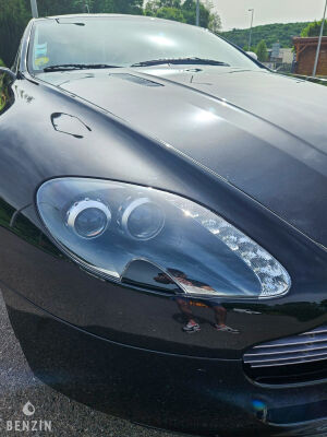 Aston Martin V8 Vantage - 2007