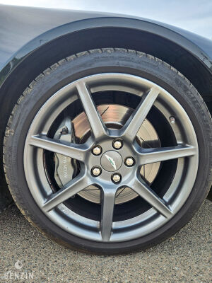 Aston Martin V8 Vantage - 2007