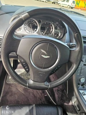 Aston Martin V8 Vantage - 2007