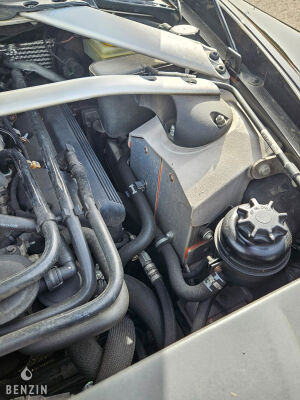 Aston Martin V8 Vantage - 2007