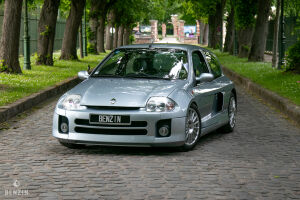 Renault Clio V6 - 2003