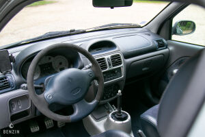 Renault Clio V6 - 2003