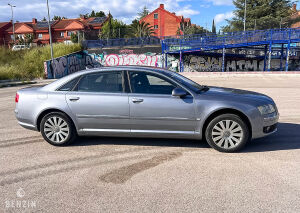 Audi A8 D3 W12 - 2004