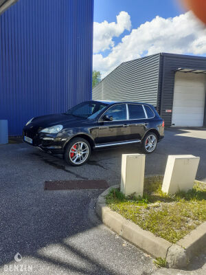 Porsche Cayenne Turbo - 2009