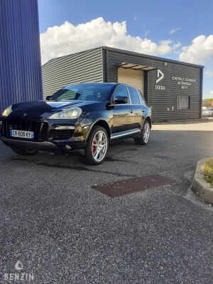 Porsche Cayenne Turbo - 2009