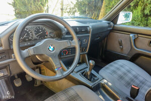 BMW 318is e30 - 1990