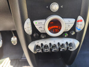 Mini Cooper S R56 - 2009