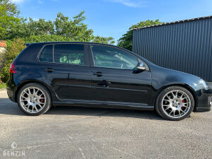 Volkswagen Golf 5 GTI édition 30 - 2008