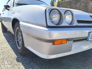 Opel Manta B 2000 GT/E - 1981