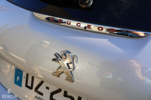 Peugeot 208 GTI 30th n°769/942 - 2015