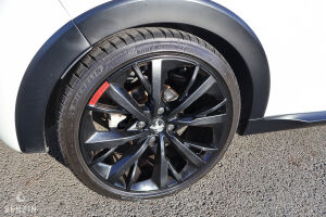 Peugeot 208 GTI 30th n°769/942 - 2015