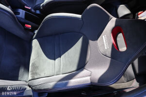 Peugeot 208 GTI 30th n°769/942 - 2015