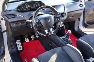 Peugeot 208 GTI 30th n°769/942 - 2015