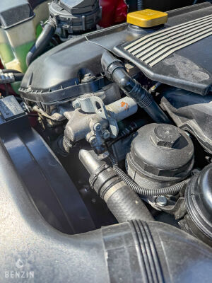 BMW 325ti e46 - 2002