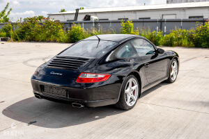 Porsche 911 type 997 Carrera - 2005