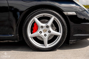 Porsche 911 type 997 Carrera - 2005