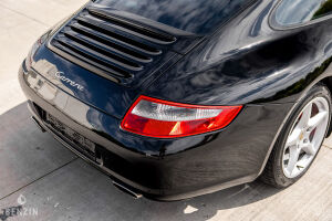 Porsche 911 type 997 Carrera - 2005