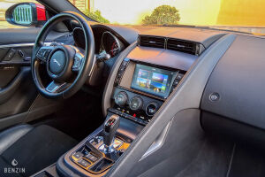 Jaguar F-Type S -  2017