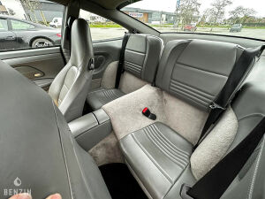 Porsche 911 type 996 Carrera 4 - 2002