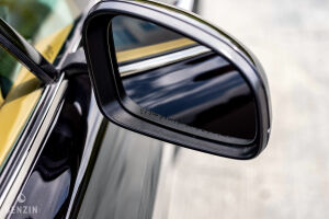 Aston Martin V8 Vantage - 2012