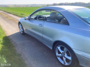 Mercedes-Benz CLK 320 - 2002